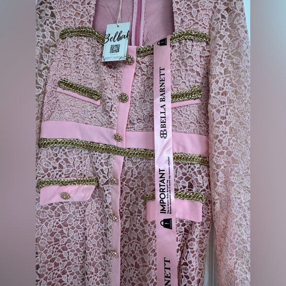 Bella Barnett Sasha Lace Dress - Picture 11 of 16